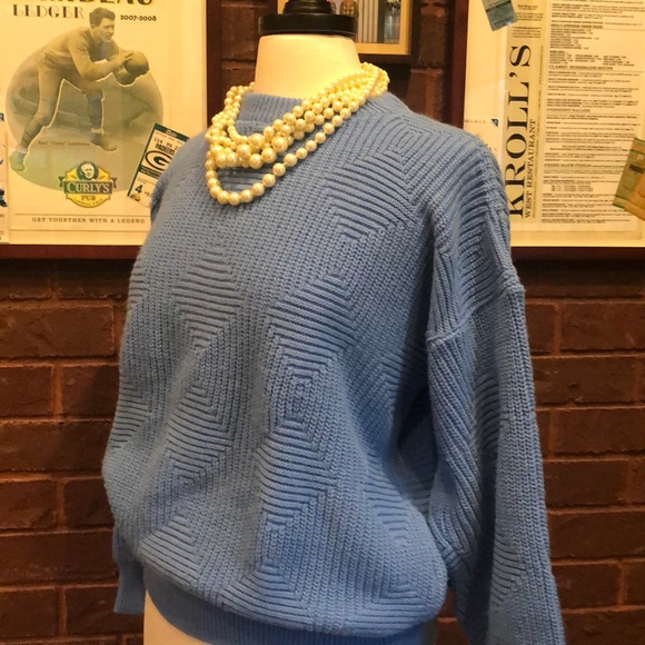 80’s Vintage Cuddle Knit Sweater - Picture 3 of 12